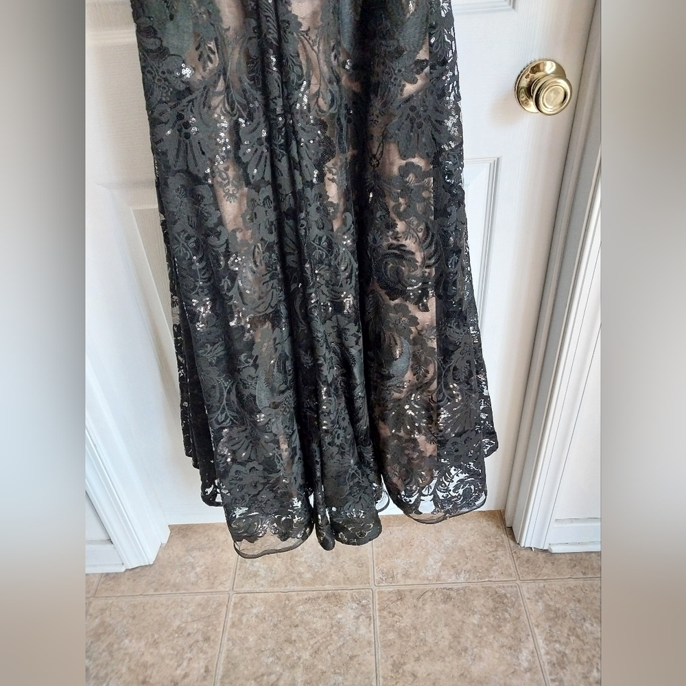 NWT Black Sequined Strapless Fitted Lace Appliqué Prom Ball Gown Size 10 - Picture 5 of 10